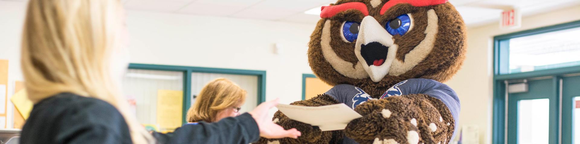 Owlsley Helping Students